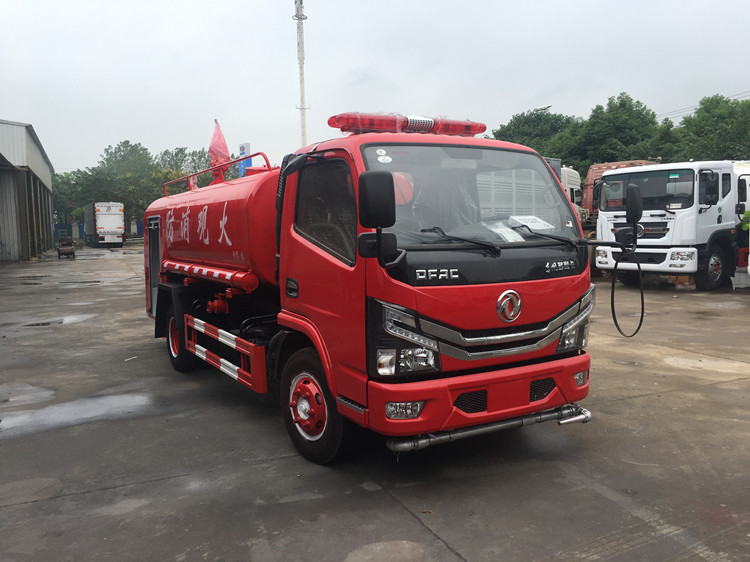 東風(fēng)福瑞卡5噸消防灑水車(chē)（國(guó)六）