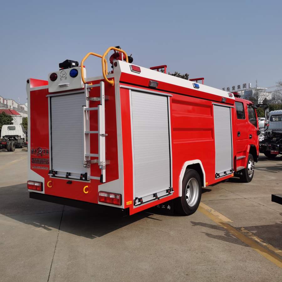 國六   5噸東風泡沫消防車